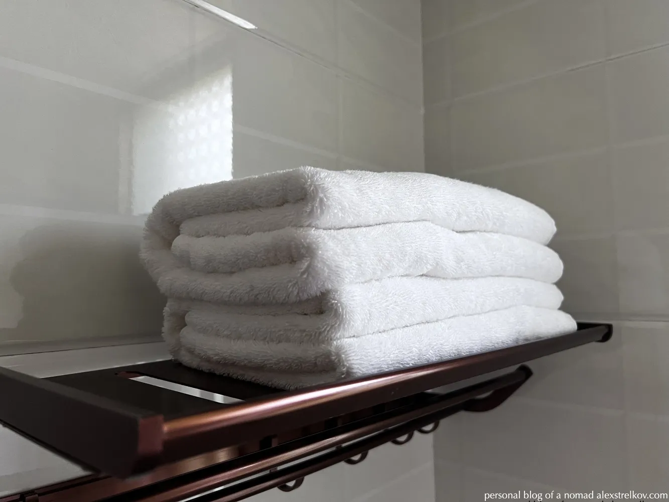 stack of clean white towels in bathroom, Furong Town hotel