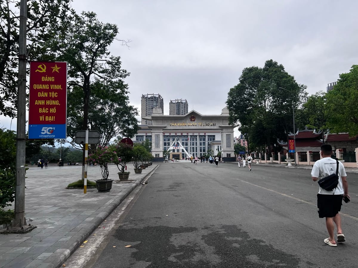 Lao Cai to Hekou: Crossing the Vietnam-China Border on Foot